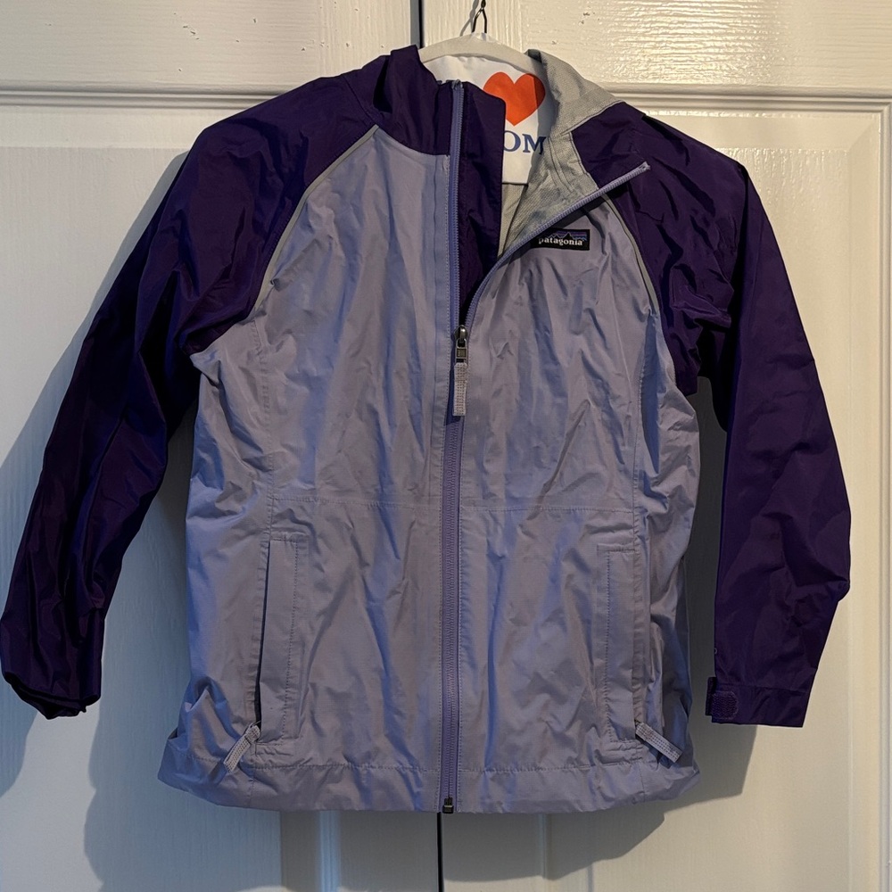 Girls Patagonia Rain Coat / Waterproof Shell - purple